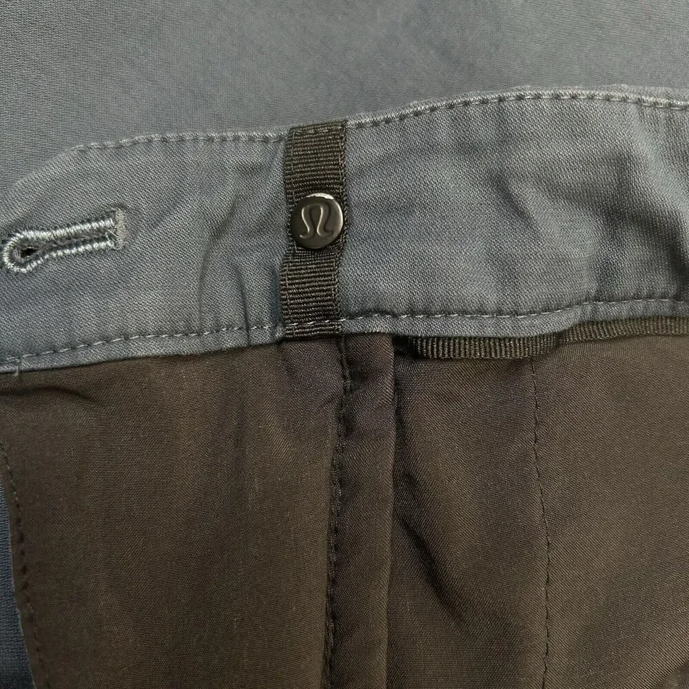 Lululemon Commission Shorts Men's 28 Navy Classic 9
